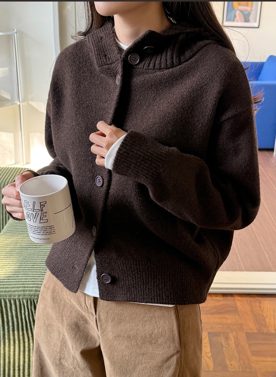 High-neck Hooded Knitted Cardigan, Thick Knitted Cardigan For Autumn And Winter.