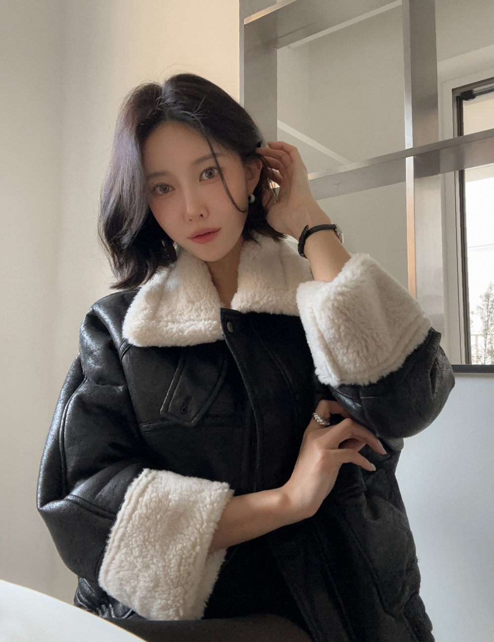 Retro Workwear-style Matte Leather Jacket With A Warm Lambskin Lining